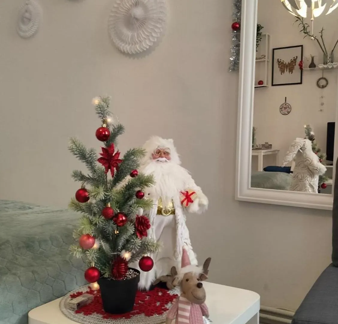 centrally, quiet&comfortable Viena Apartamento